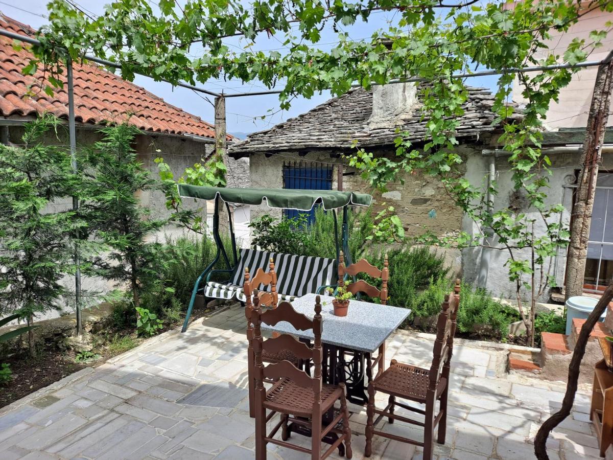 "Villa 70" Guesthouse Gjirokastër 外观 照片