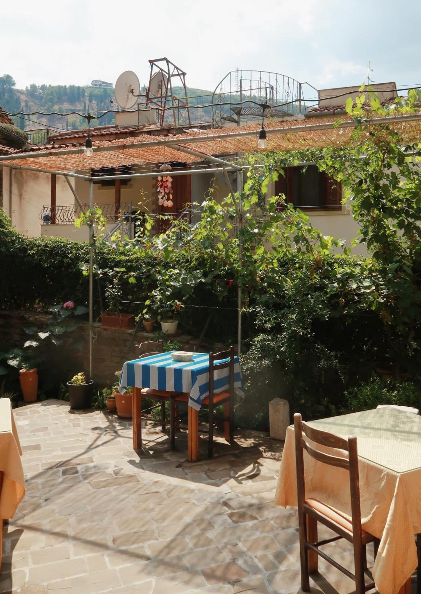 "Villa 70" Guesthouse Gjirokastër 外观 照片
