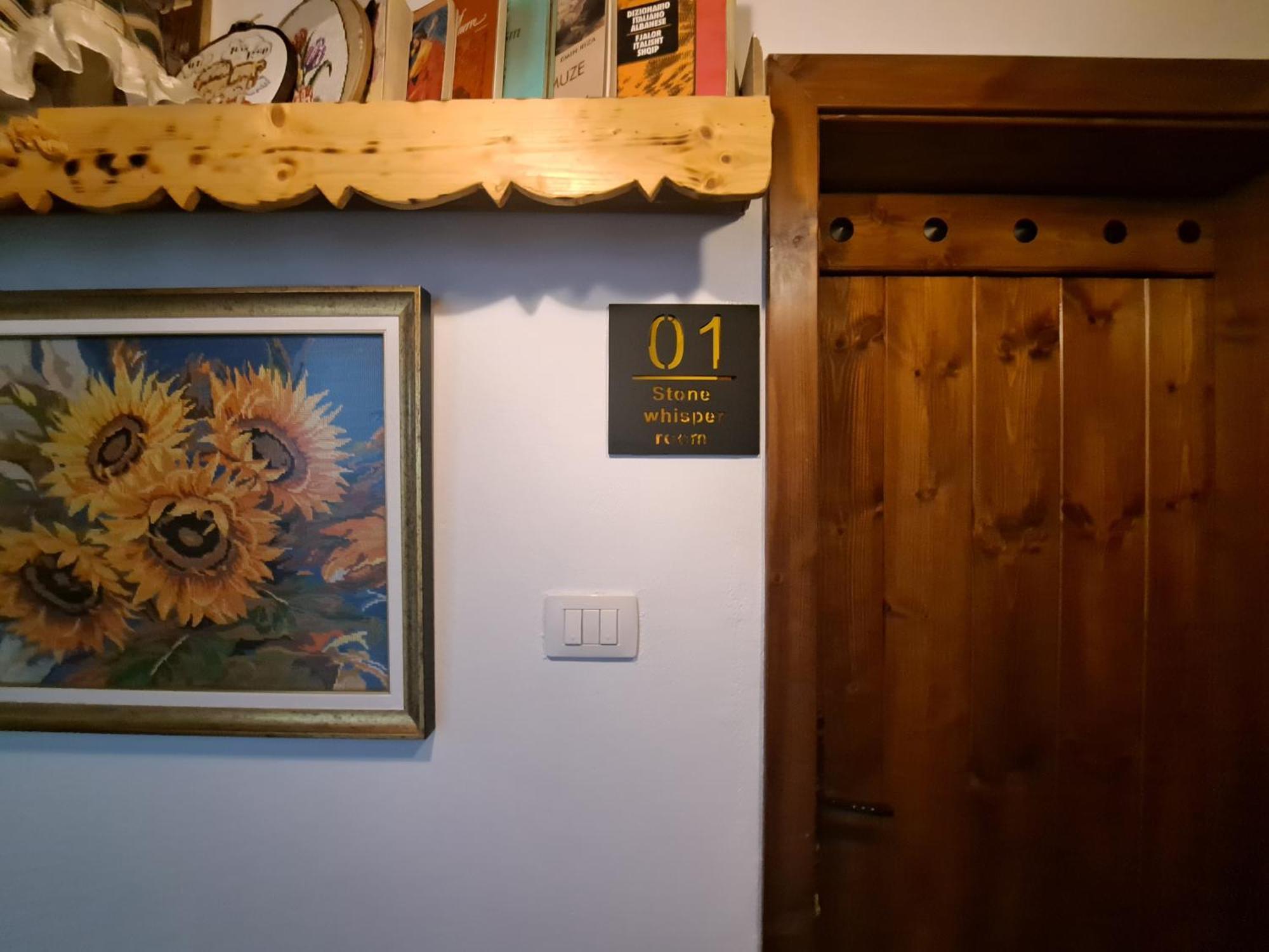 "Villa 70" Guesthouse Gjirokastër 外观 照片