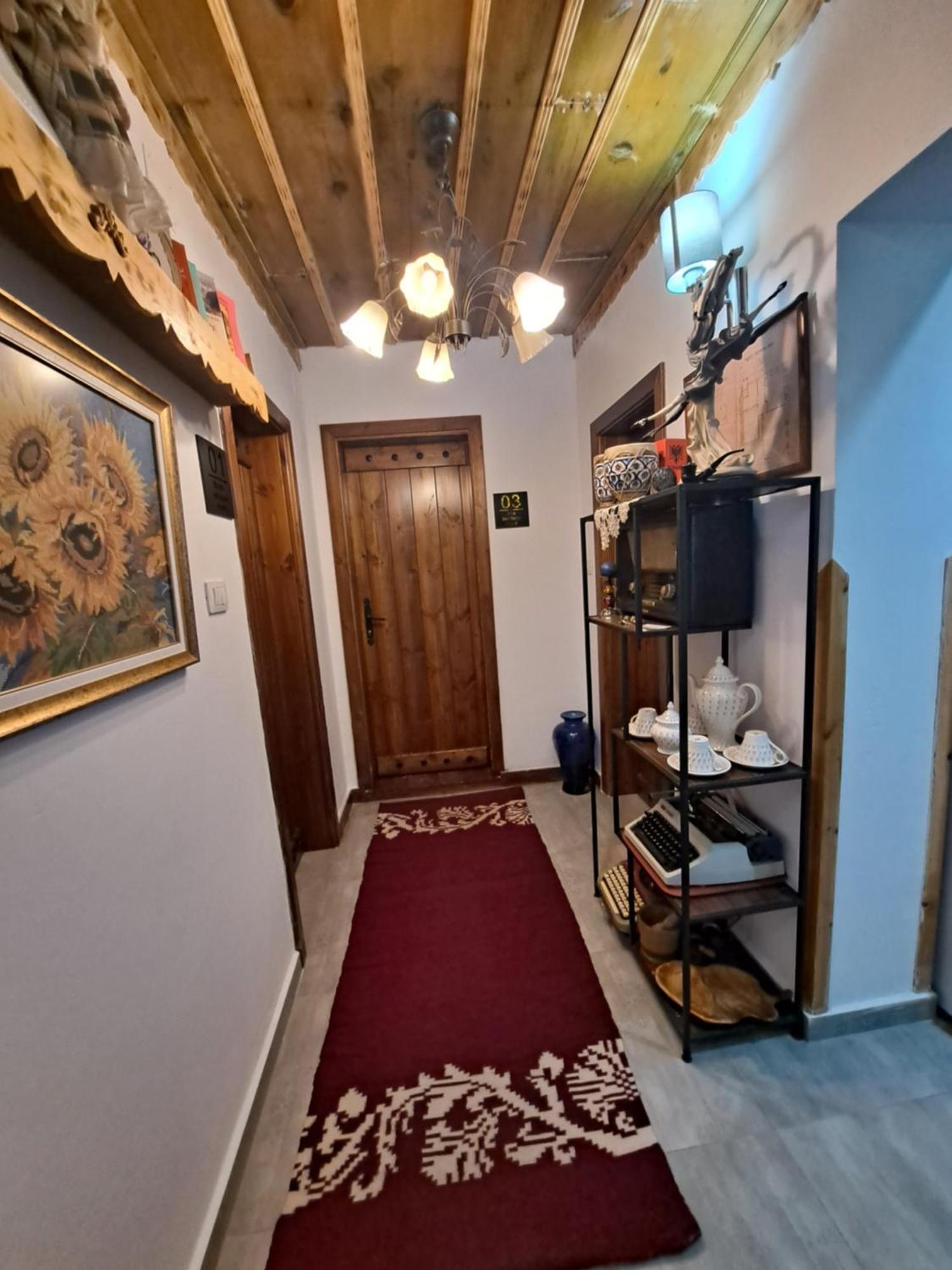 "Villa 70" Guesthouse Gjirokastër 外观 照片