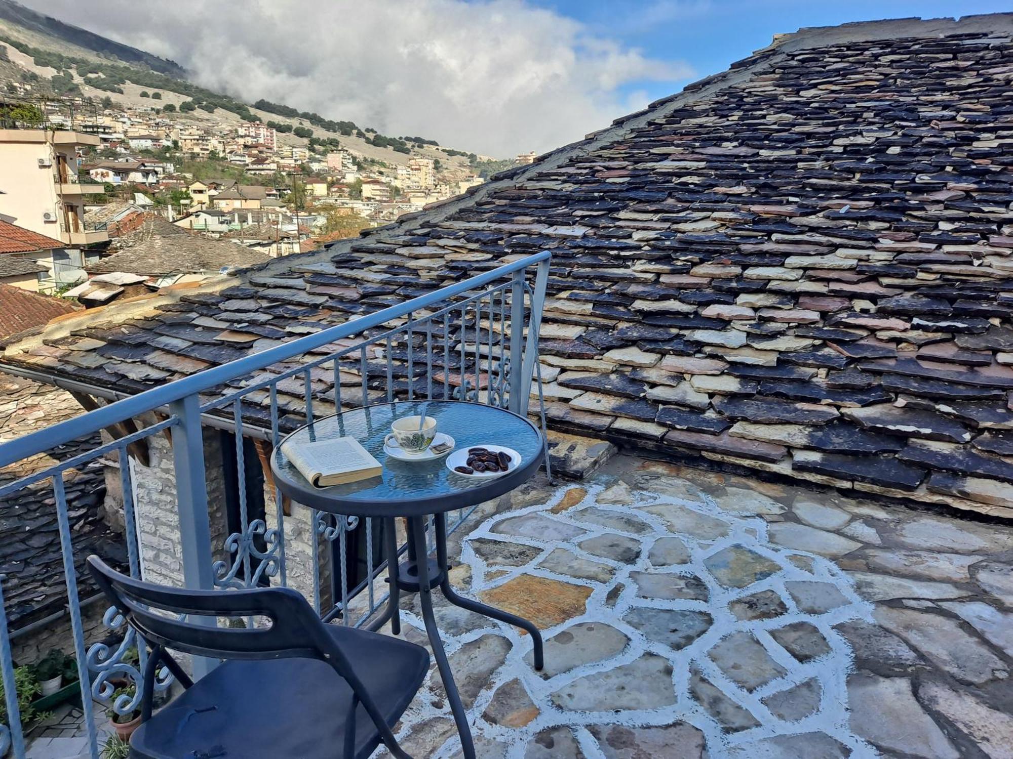 "Villa 70" Guesthouse Gjirokastër 外观 照片