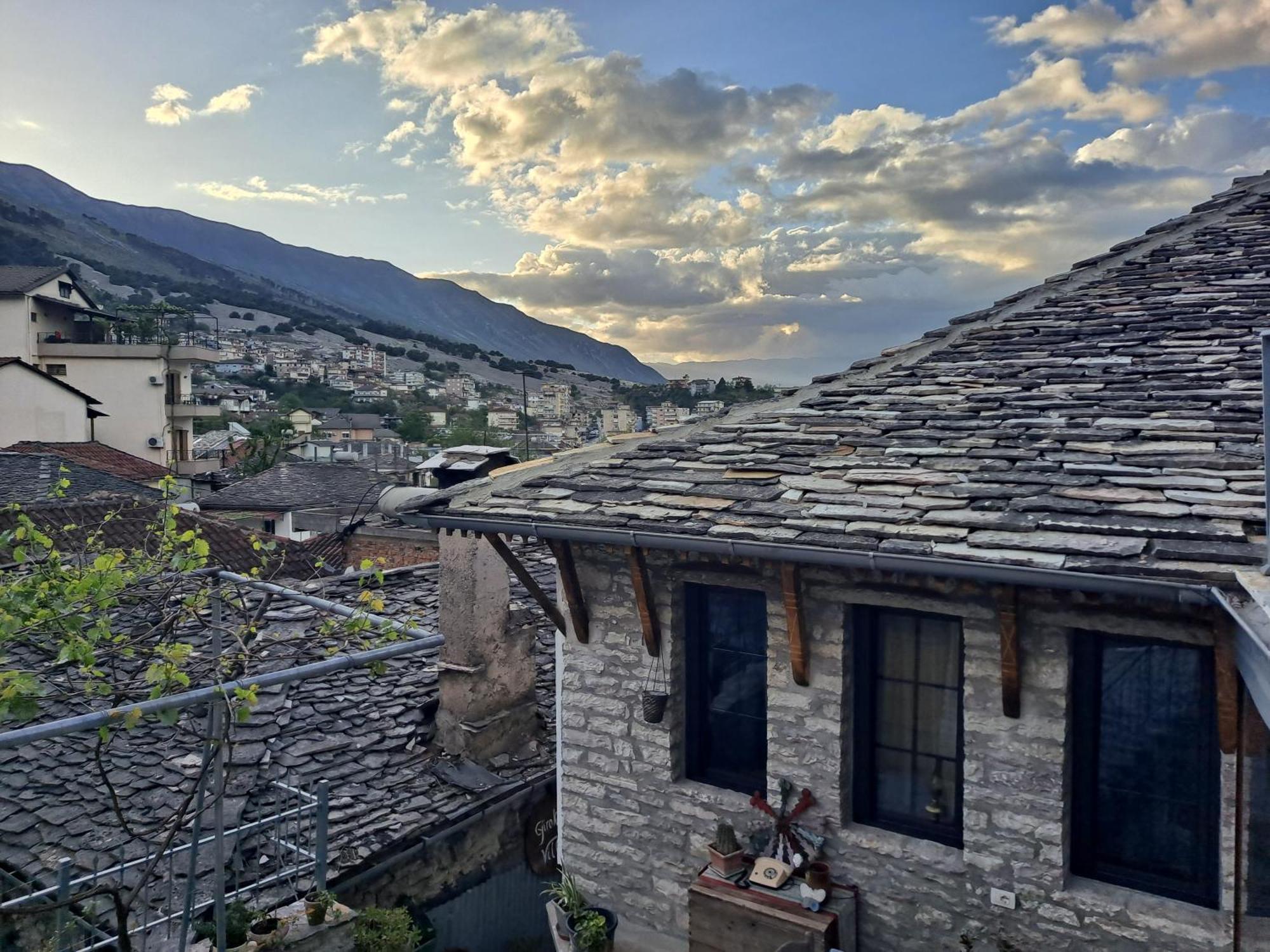 "Villa 70" Guesthouse Gjirokastër 外观 照片